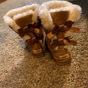 Uggs Bailey bow